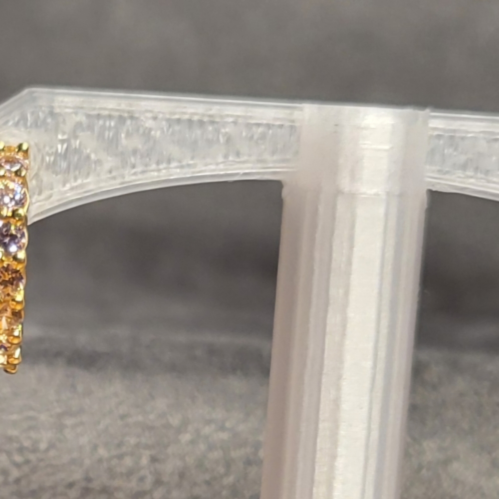 Elegant Gold and Silver Women's Hoop Earrings - Picture 8 of 8